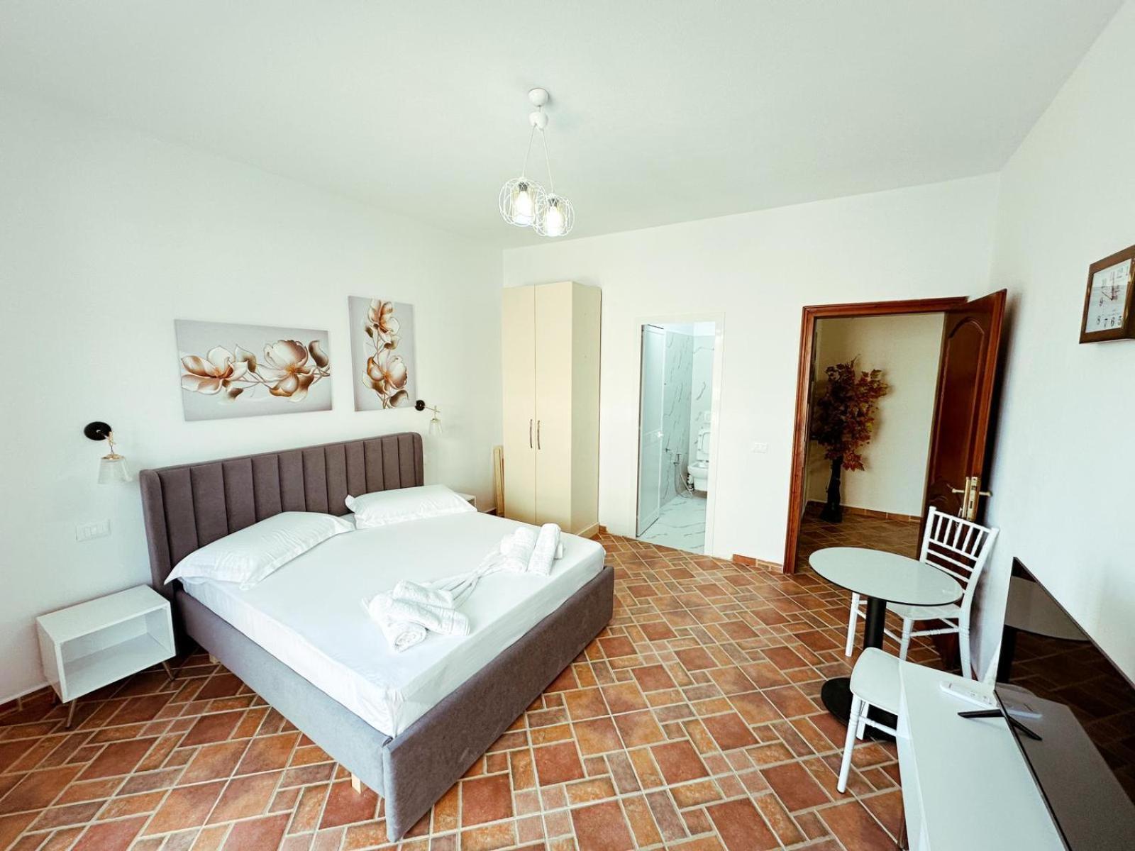 Vizion Hotel Шкодер Екстер'єр фото